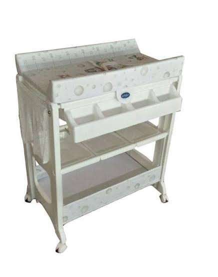 rolling changing table